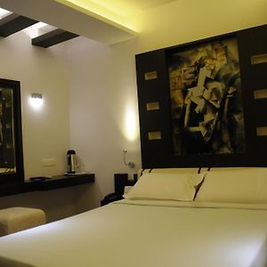 Executive King Room
